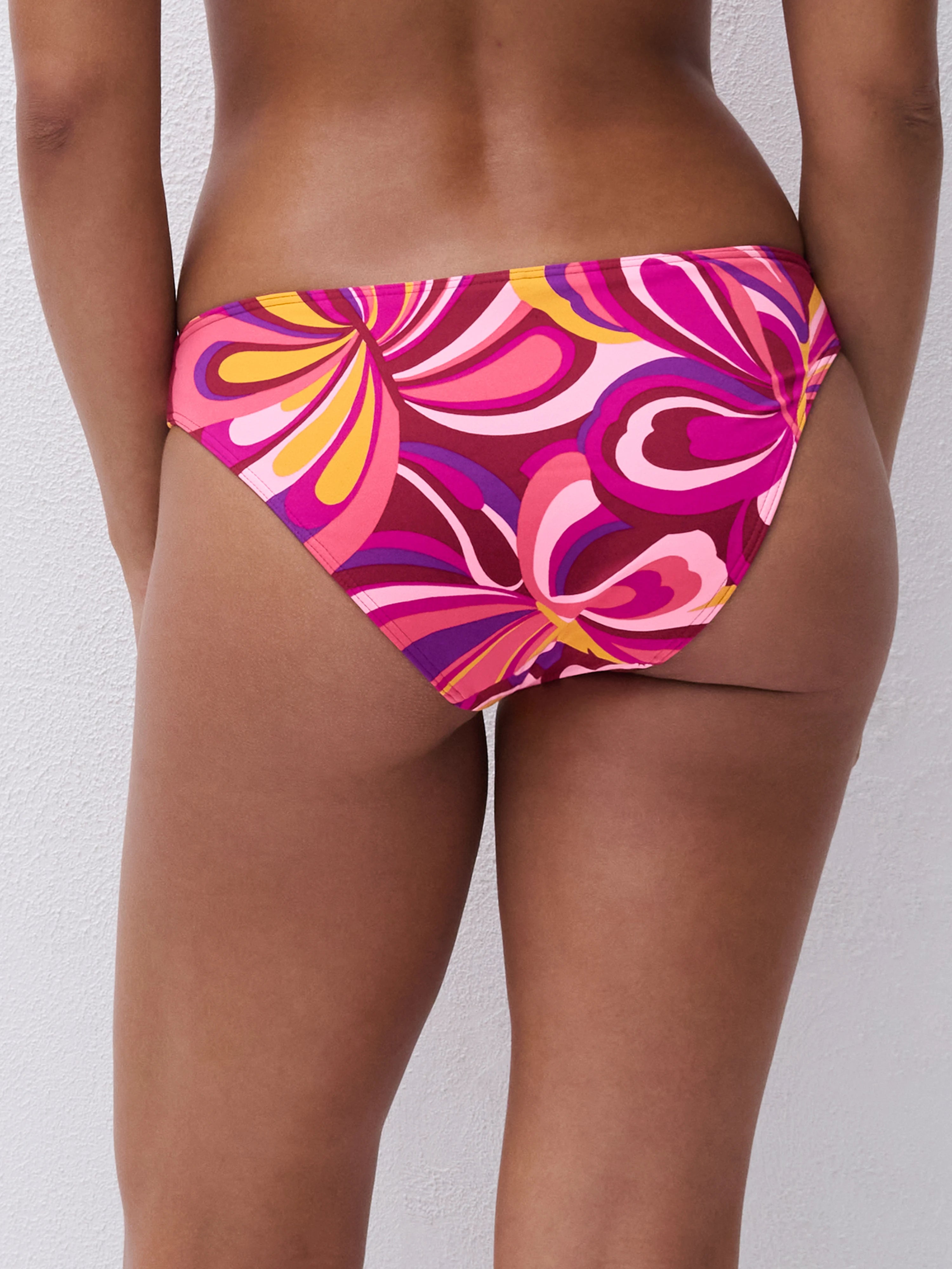 Cueca Bikini Chantelle Vita Solar